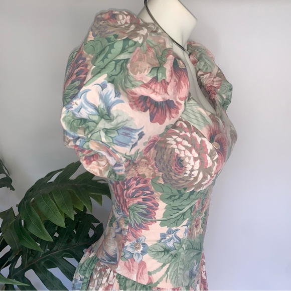 v i n t a g e : Floral Victorian Cottagecore Pastel Puff Sleeve Basque Dress - Picture 6 of 16